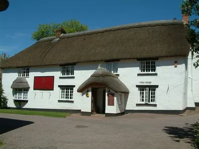 The thatched New Inn in Coleford, Devon